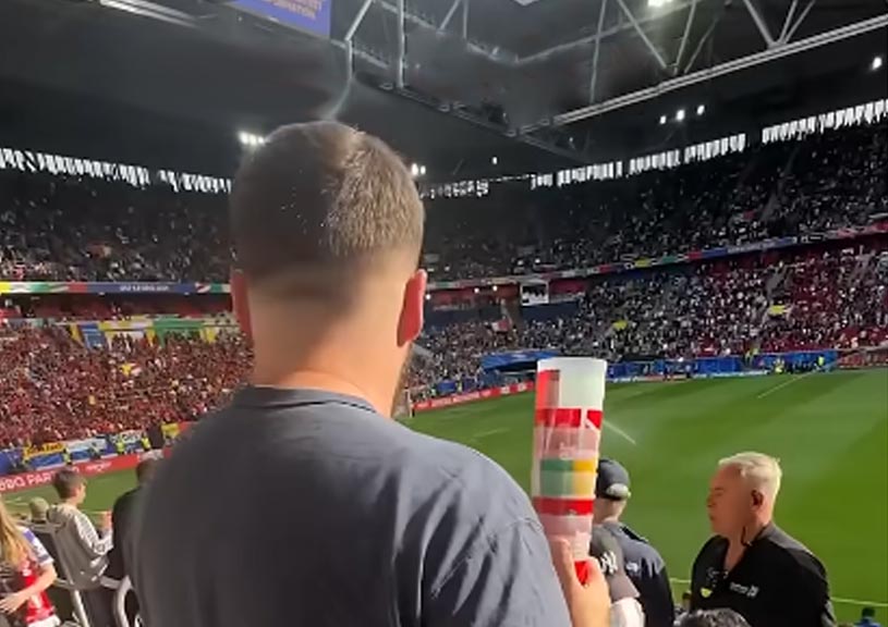 VIDEÓ! 90 € egyetlen meccsen? Így lett egy férfi pohárvadászatból jótékony adományozó!