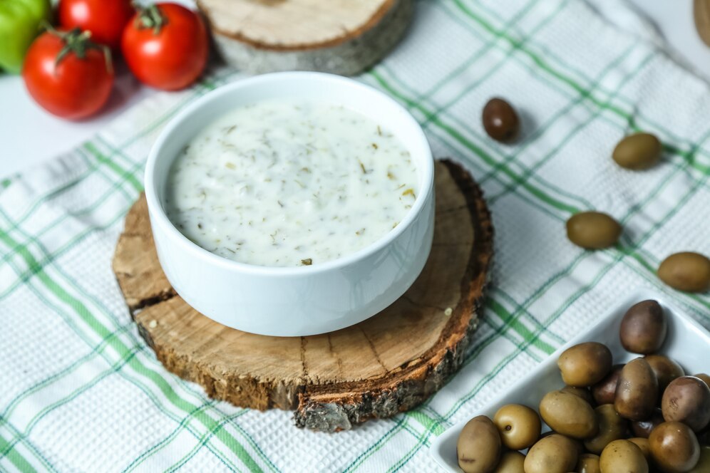 Így készül a tökéletes házi gyros szósz – krémes, fűszeres és ellenállhatatlan!